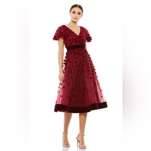 NWT Mac Duggal 67854 Red Midi Cocktail 3D Flower Dress Flutter Sleeves Size 10